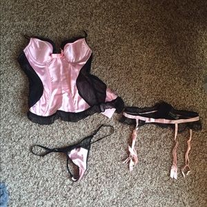 Lot of Victoria’s Secret lingerie 34b